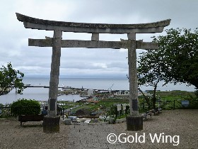 04日和山鳥居